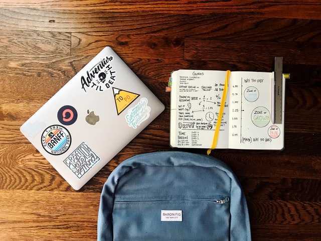 Laptop Book bag Notebook Back to school